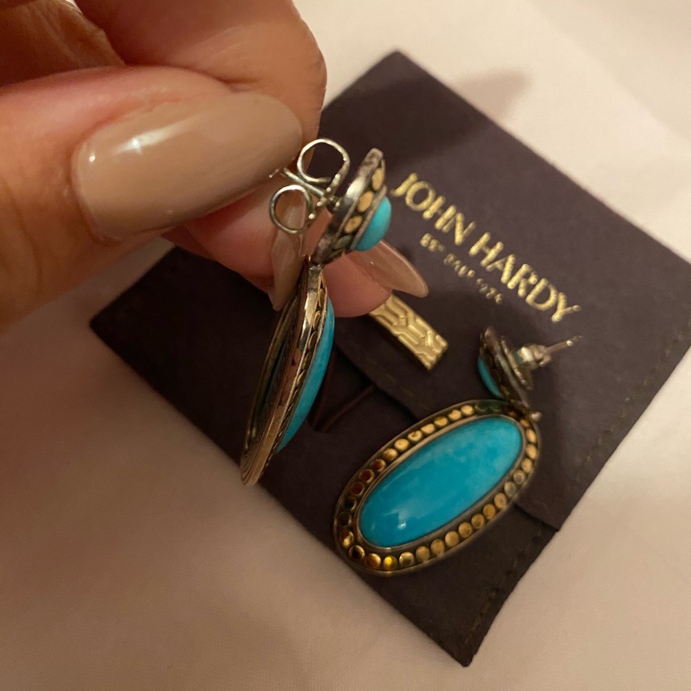 JOHN HARDY EARRINGS - Picture 3 of 5